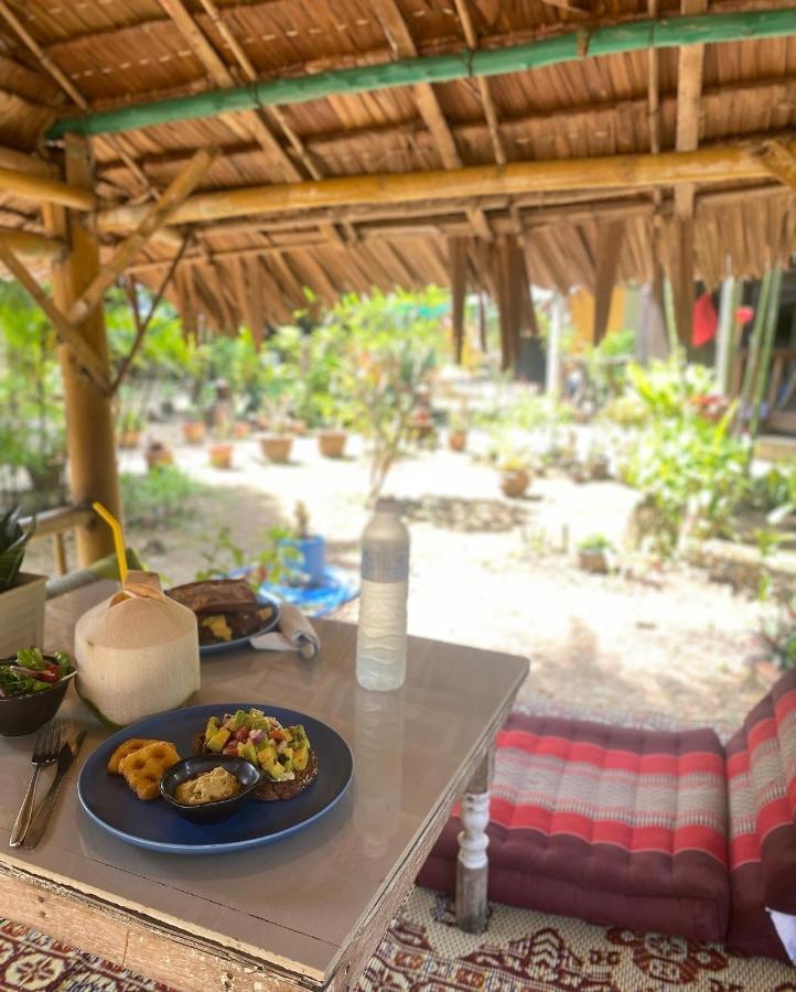 Leaf House Bungalows Sha Plus Approved Koh Lanta Exterior photo