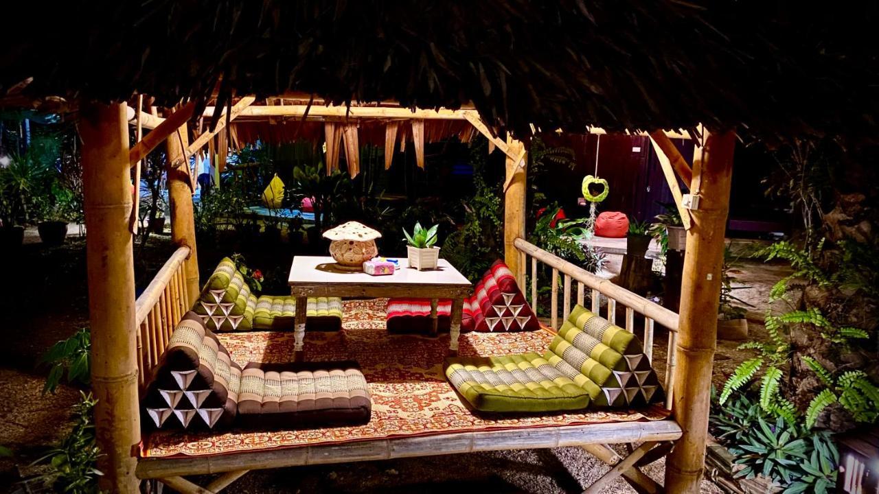 Leaf House Bungalows Sha Plus Approved Koh Lanta Exterior photo